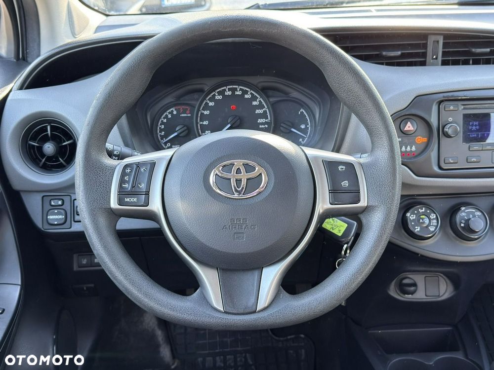 Toyota Yaris 1.5 Active - 18