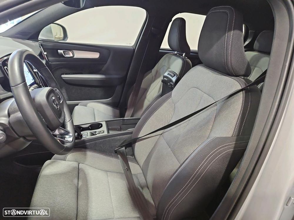 Volvo XC 40 - 6