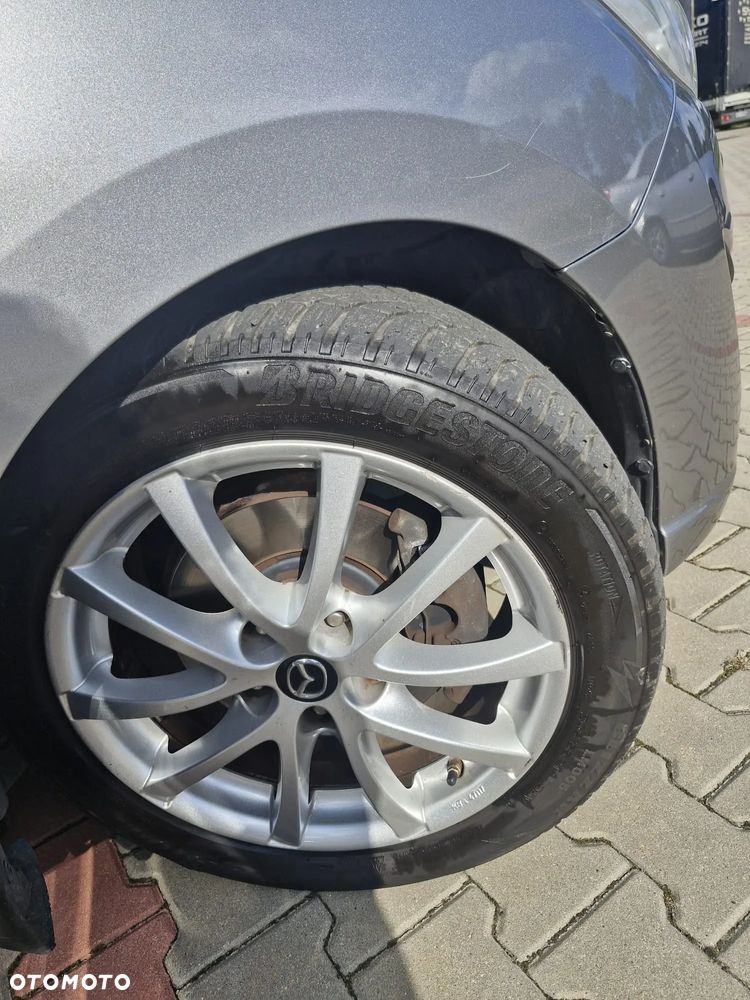 Mazda 5 - 19