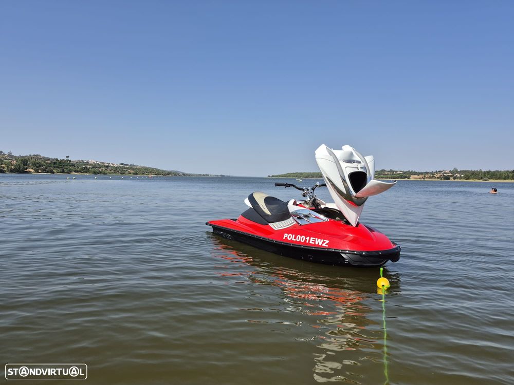 Sea-Doo RXP 215 - 4