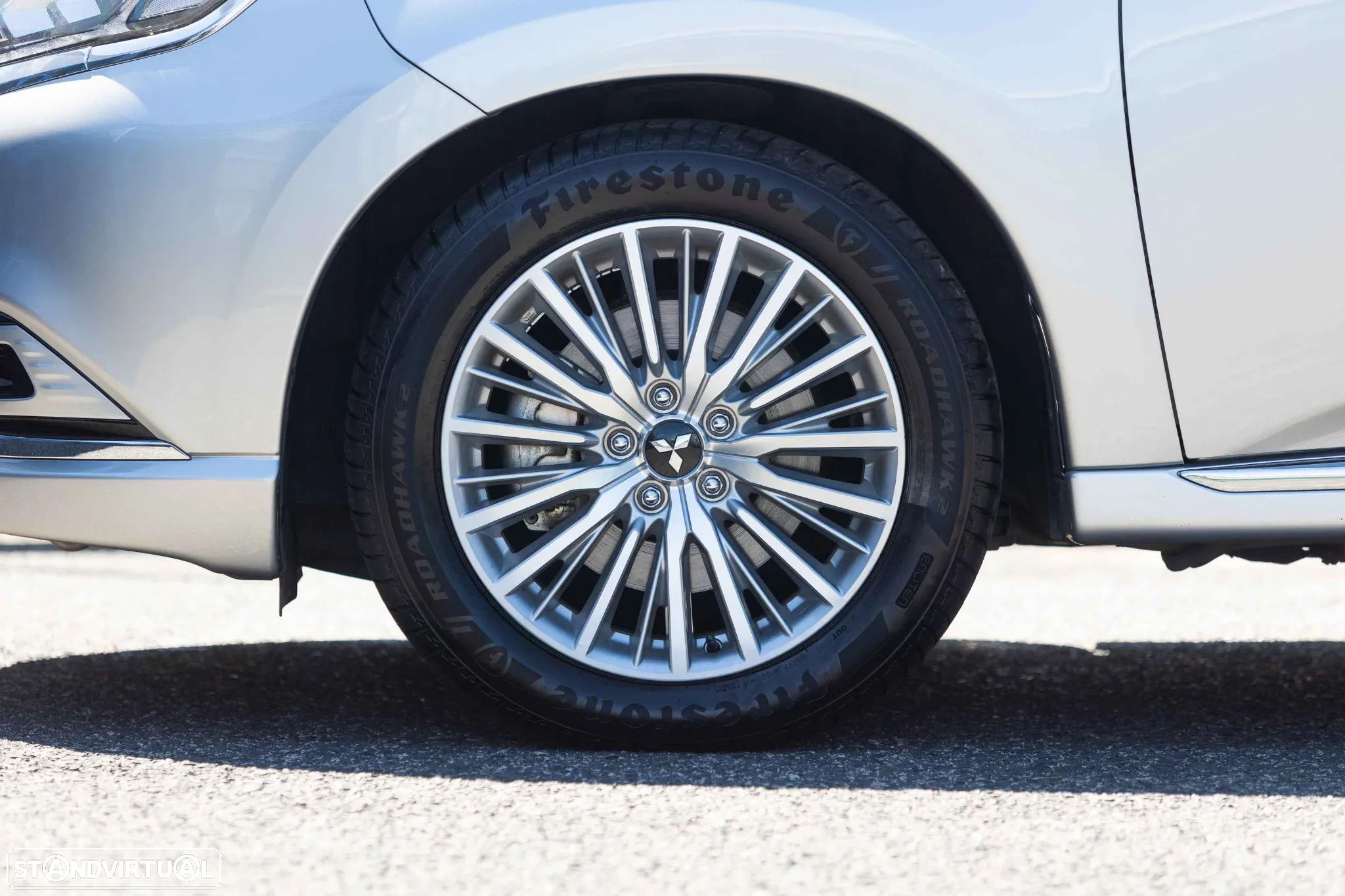 Mitsubishi Outlander 2.0 PHEV Instyle - 18