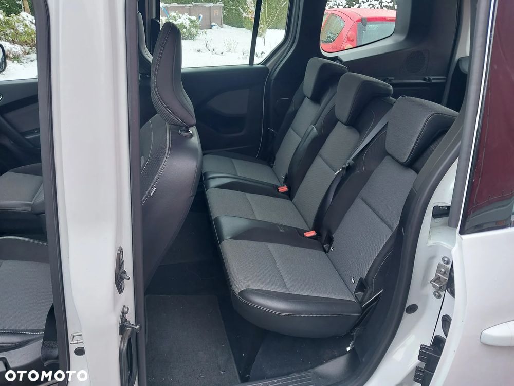 Renault Kangoo BLUE dCi 95 Equilibre - 8