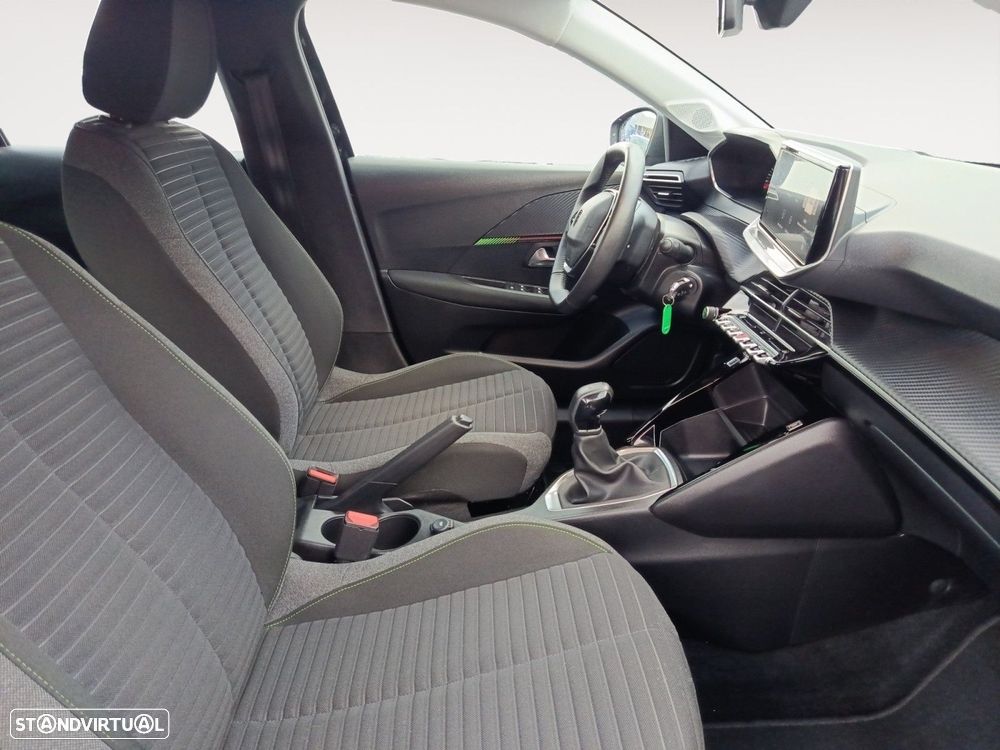 Peugeot 208 1.2 PureTech Active - 15