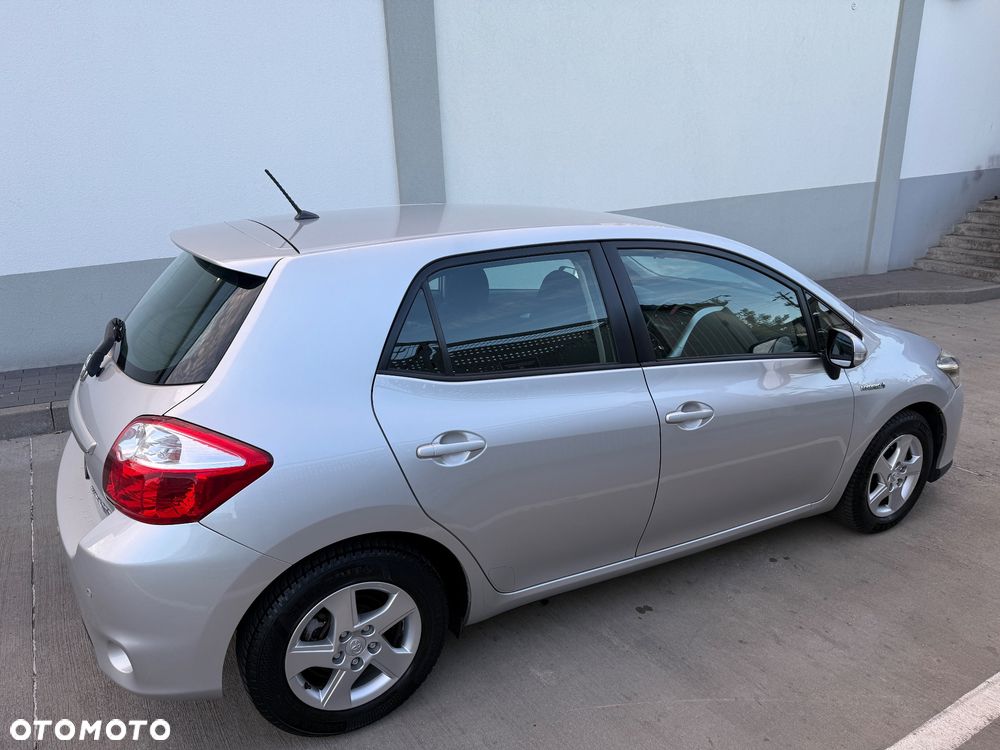 Toyota Auris - 23