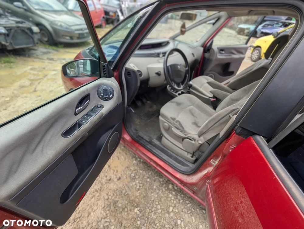 RENAULT ESPACE IV 1.9 DCi TEB76-AUTO NA CZĘŚCI - 7