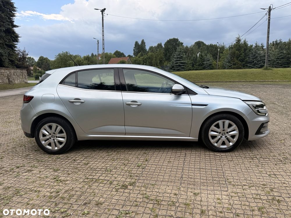 Renault Megane - 5