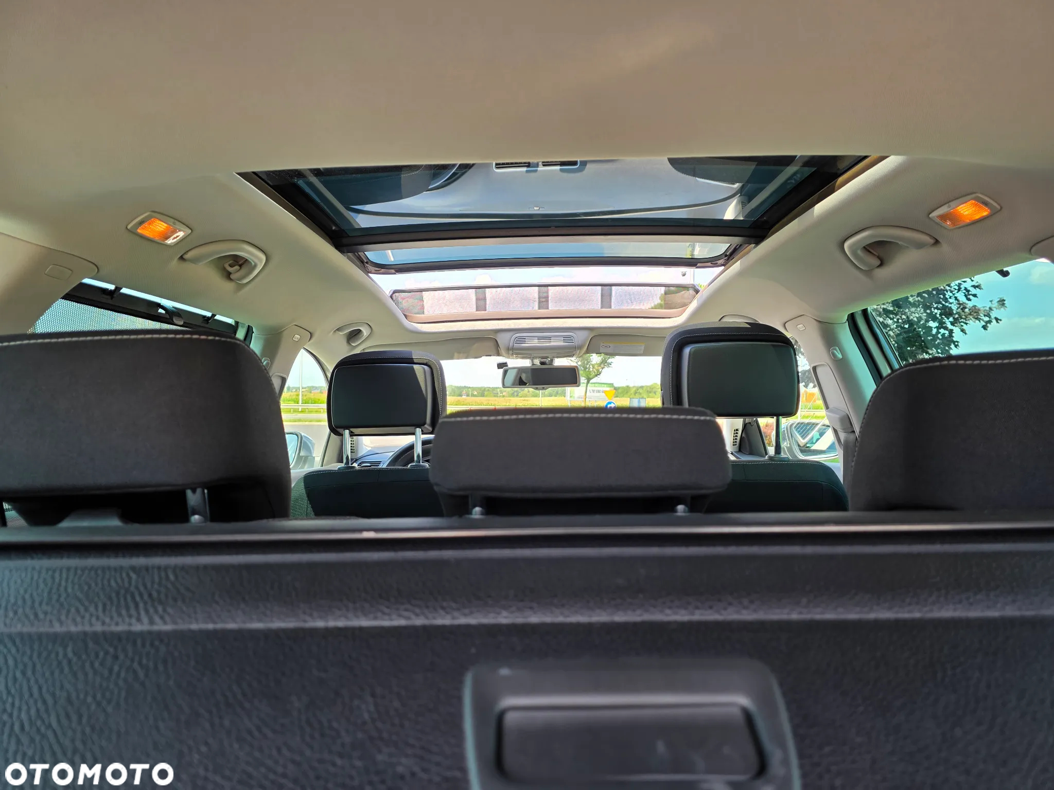 Volkswagen Passat Alltrack 2.0 TDI 4Motion BlueMotion Tec - 17
