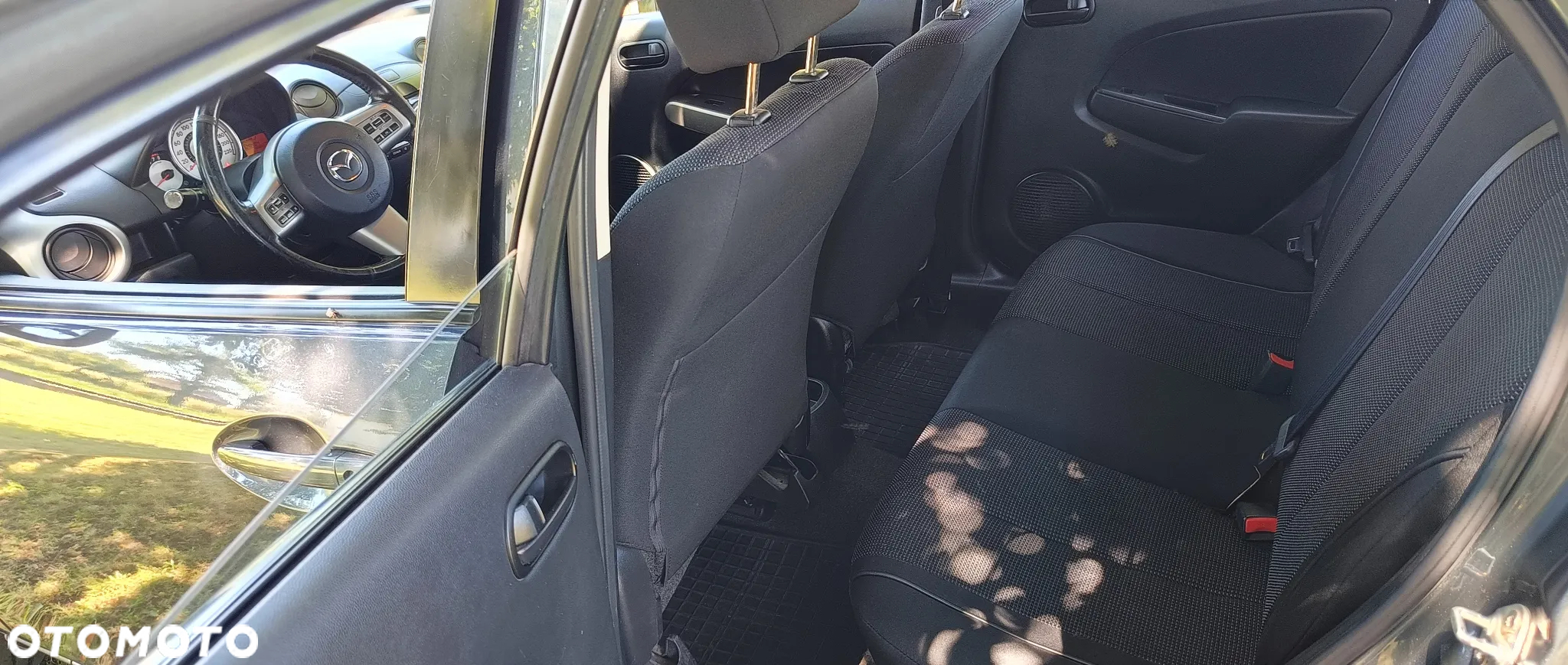 Mazda 2 - 17