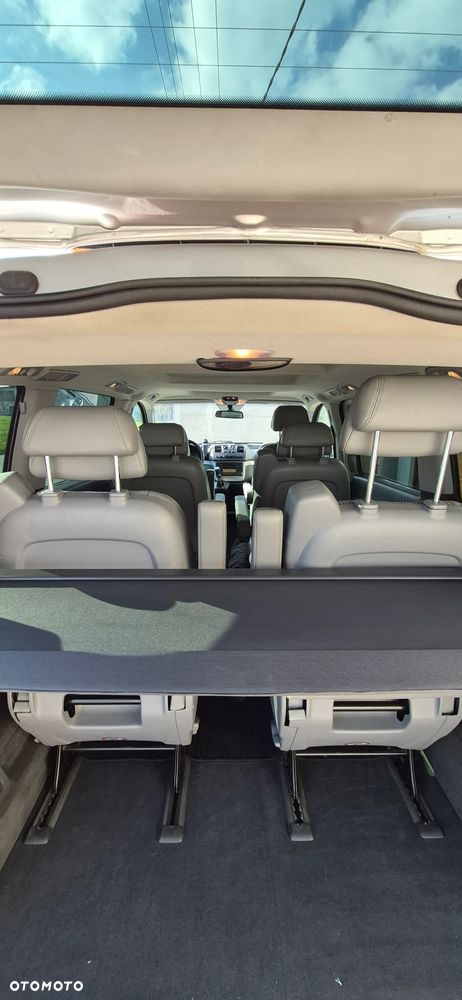 Mercedes-Benz Viano - 9