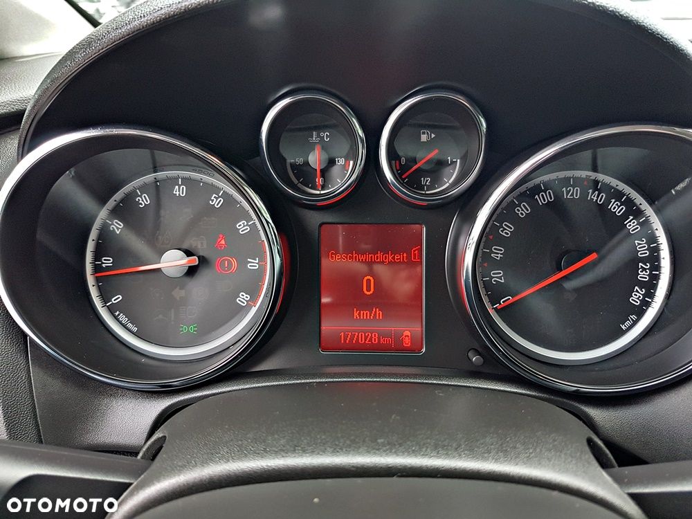 Opel Astra 1.4 Turbo Design Edition - 13