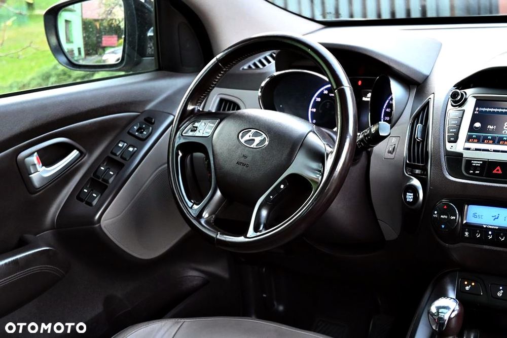 Hyundai ix35 blue 1.6 2WD Finale Gold - 31