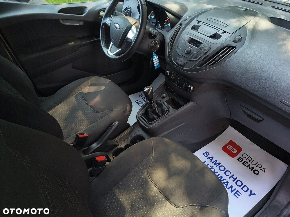 Ford transit-courier Trend - 13