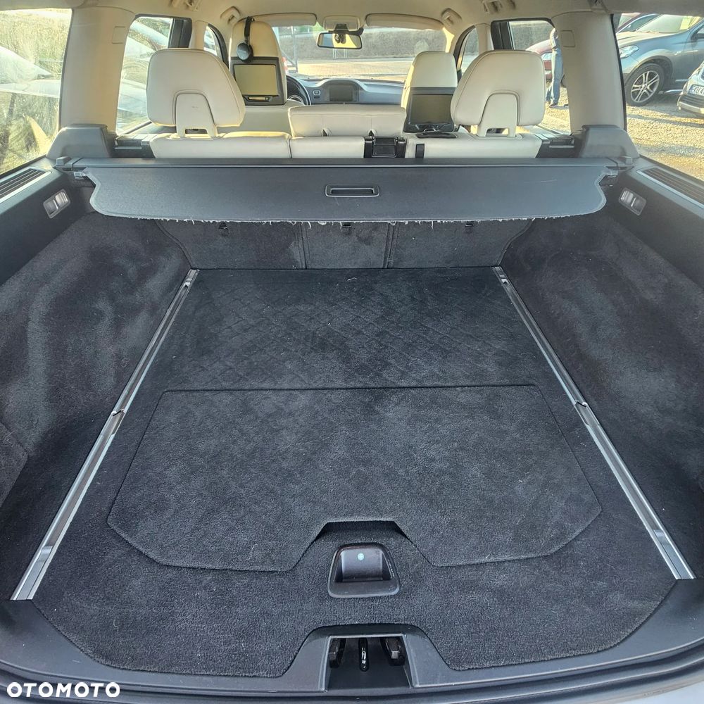 Volvo V70 - 25