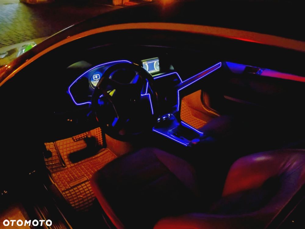 Mercedes-Benz Klasa E - 18