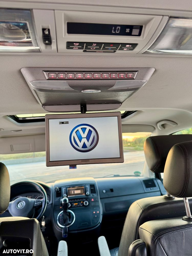Volkswagen Multivan - 8