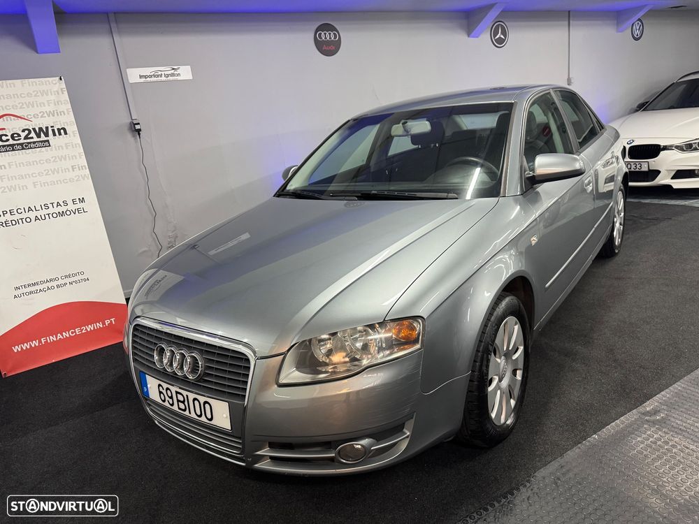 Audi A4 2.0 TDI exclusive - 3