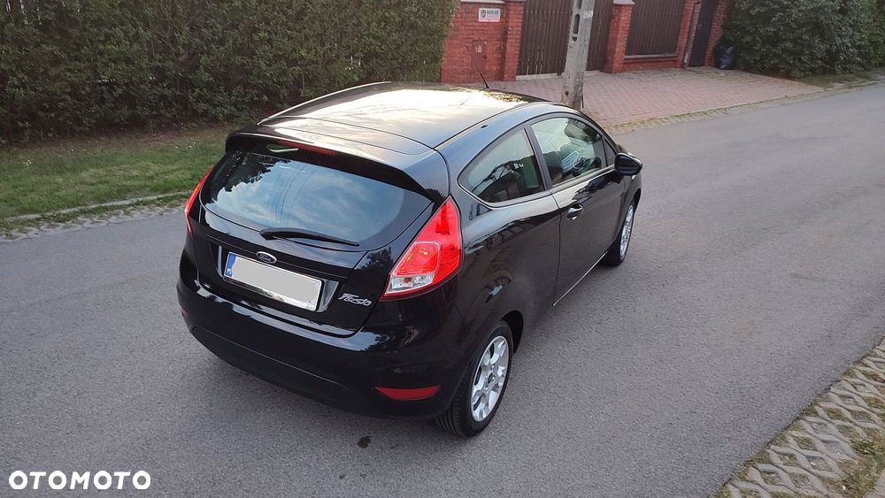 Ford Fiesta 1.25 Champions Edition - 13