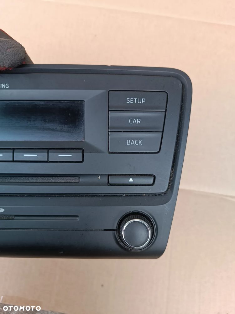 Skoda Octavia III radio odtwarzacz CD 5E0035887 - 3