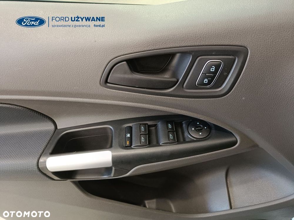 Ford Transit Connect - 26