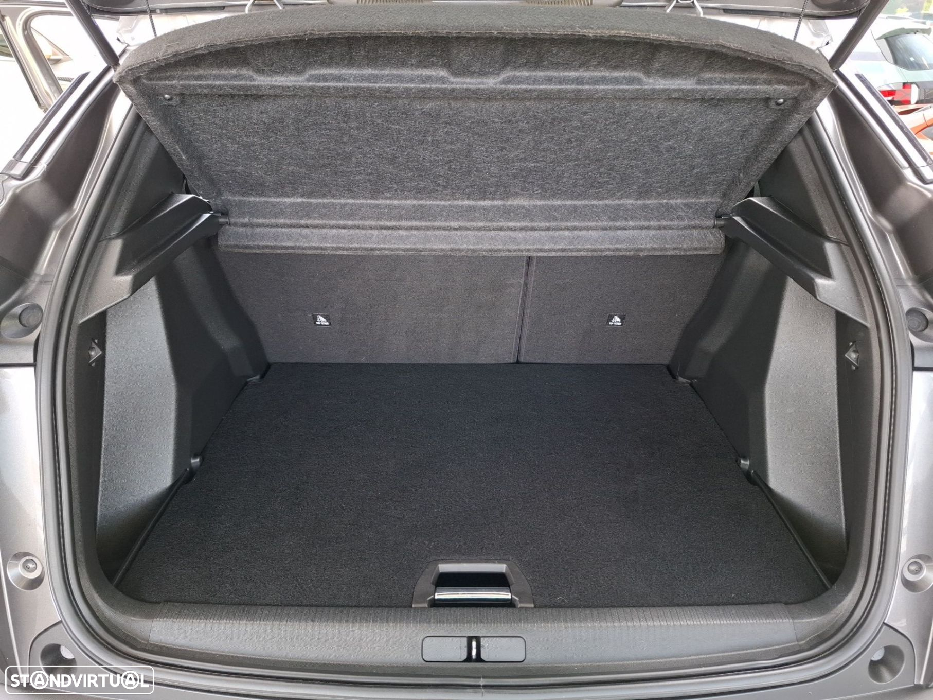 Peugeot 2008 1.5 BlueHDi Allure - 7
