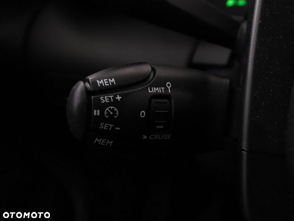 Citroën C3 Aircross 1.2 PureTech Plus S&S - 35