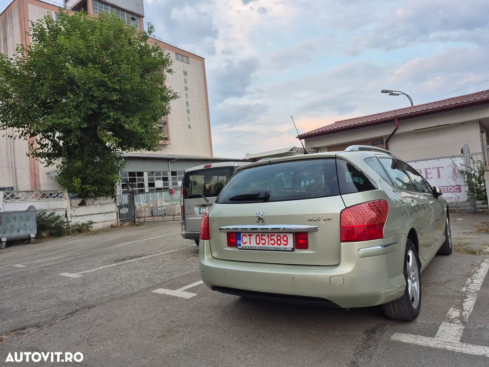 Peugeot 407 SW HDi 135 Automatik JBL - 25