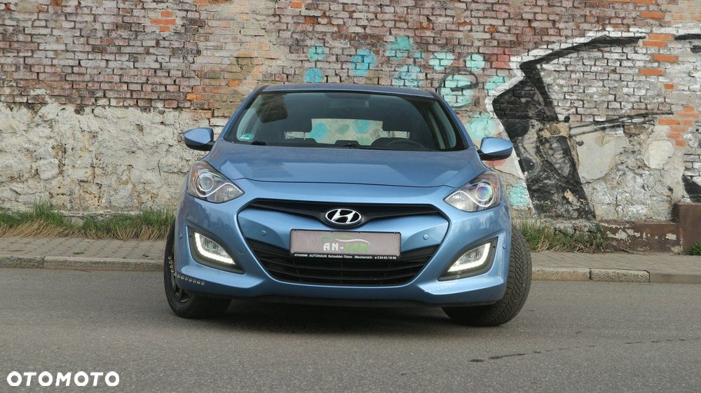 Hyundai i30 1.4 Advantage - 10