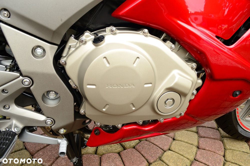 Honda CBF - 18