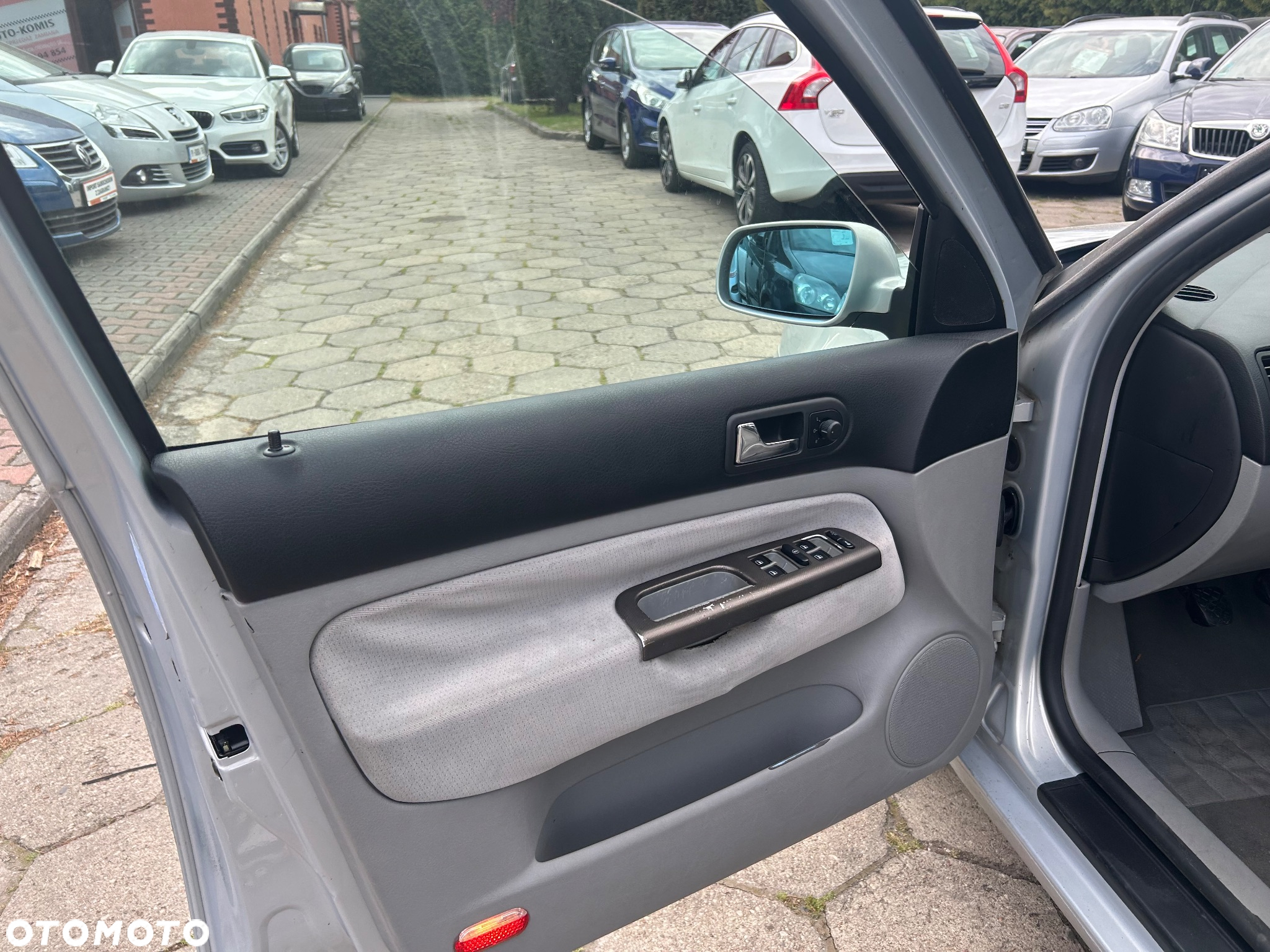 Volkswagen Bora 1.6 - 16