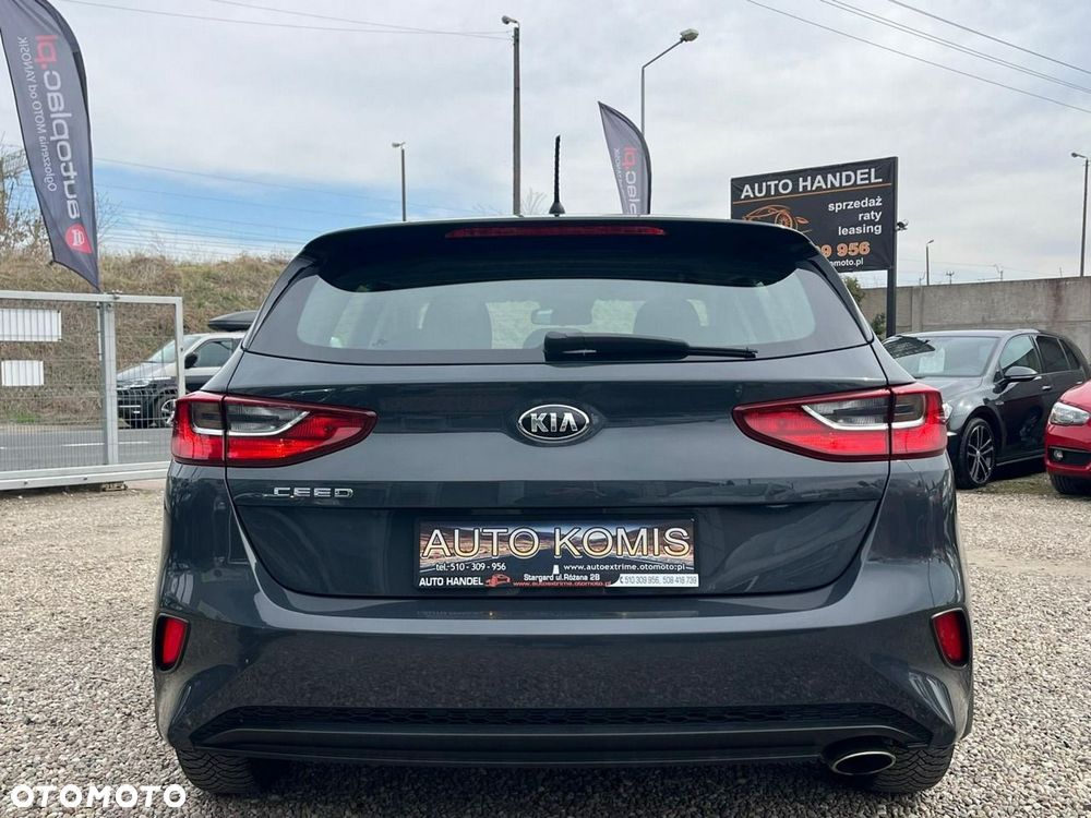 Kia Ceed - 5