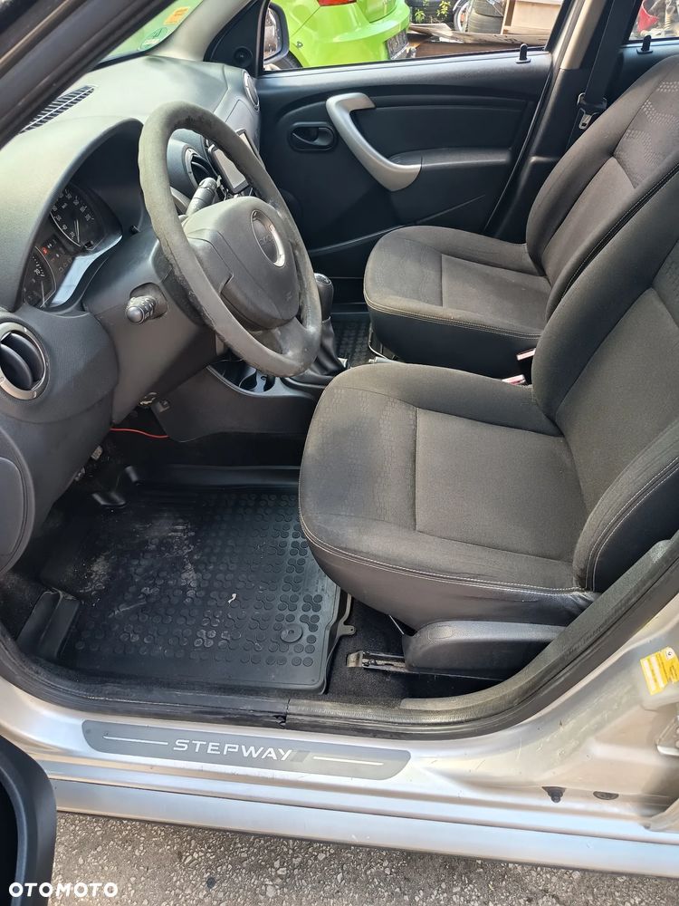 Dacia Sandero Stepway - 8