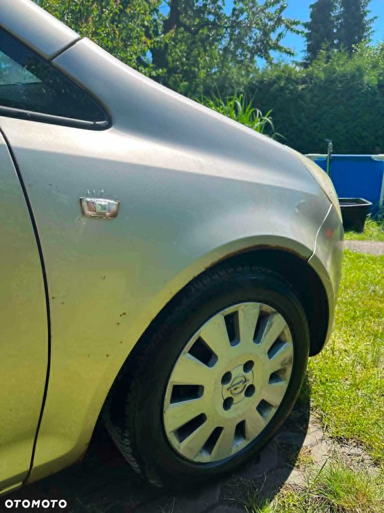 Opel Corsa - 6