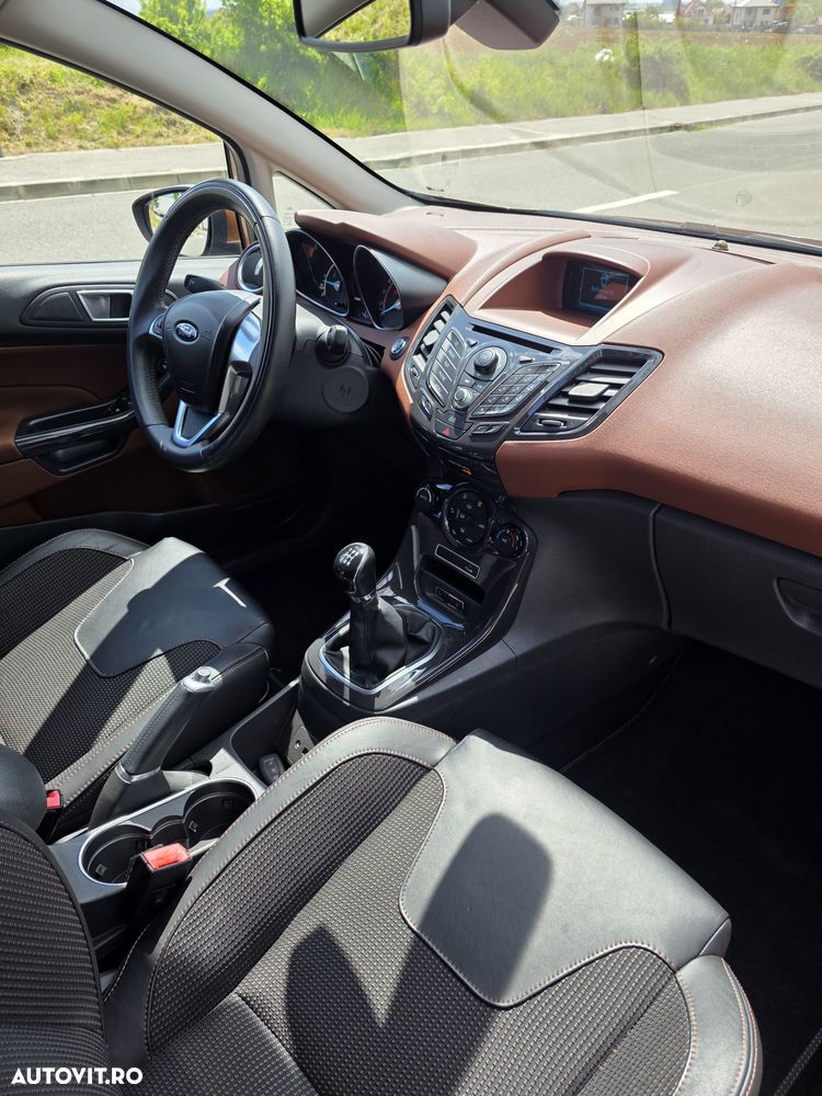 Ford Fiesta 1.5 TDCi Titanium - 10