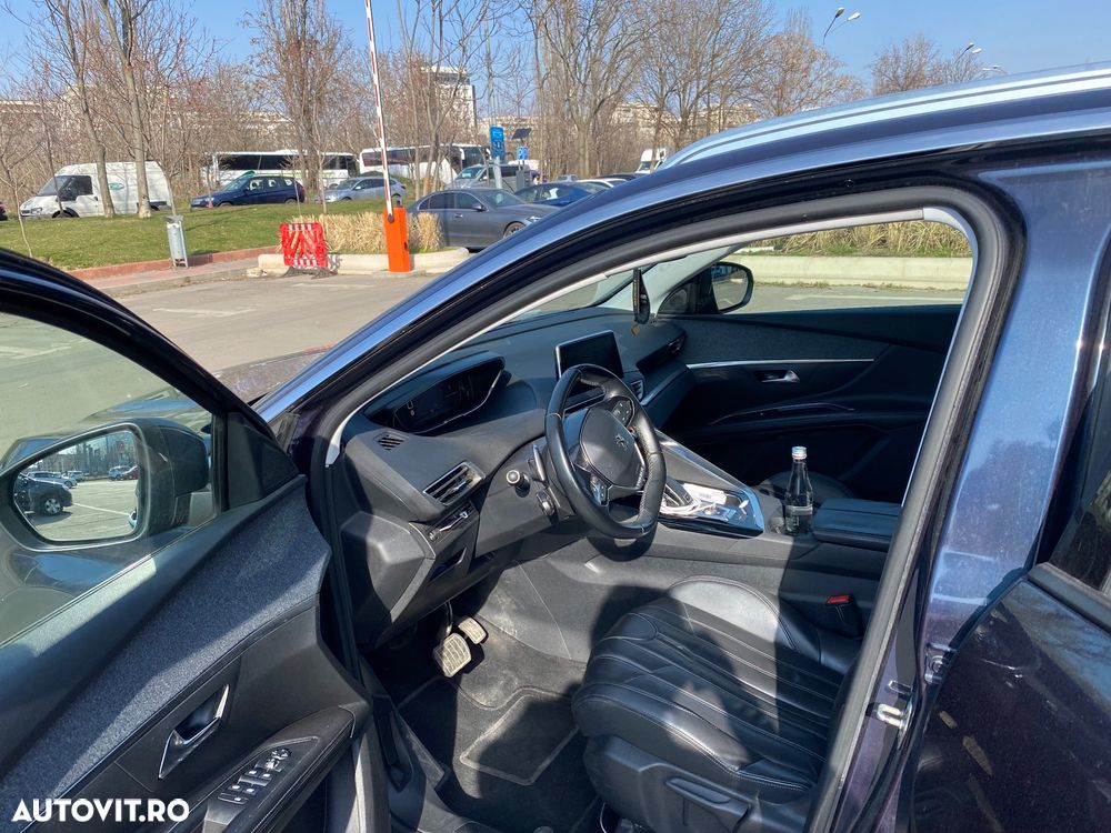 Peugeot 5008 1.2 Puretech Allure Aut. - 2