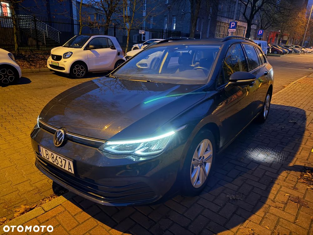 Volkswagen Golf Variant - 13