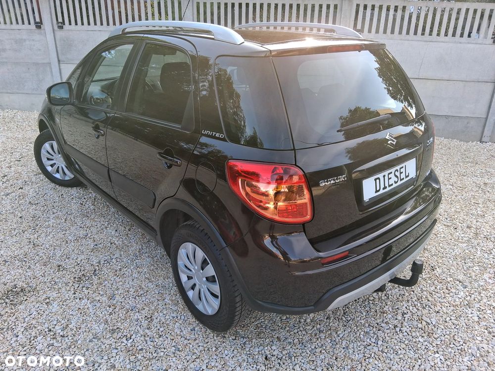 Suzuki SX4 2.0 DDiS 4x4 Style - 23