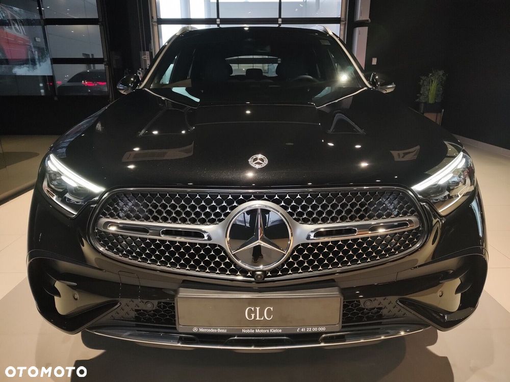 Mercedes-Benz GLC - 7