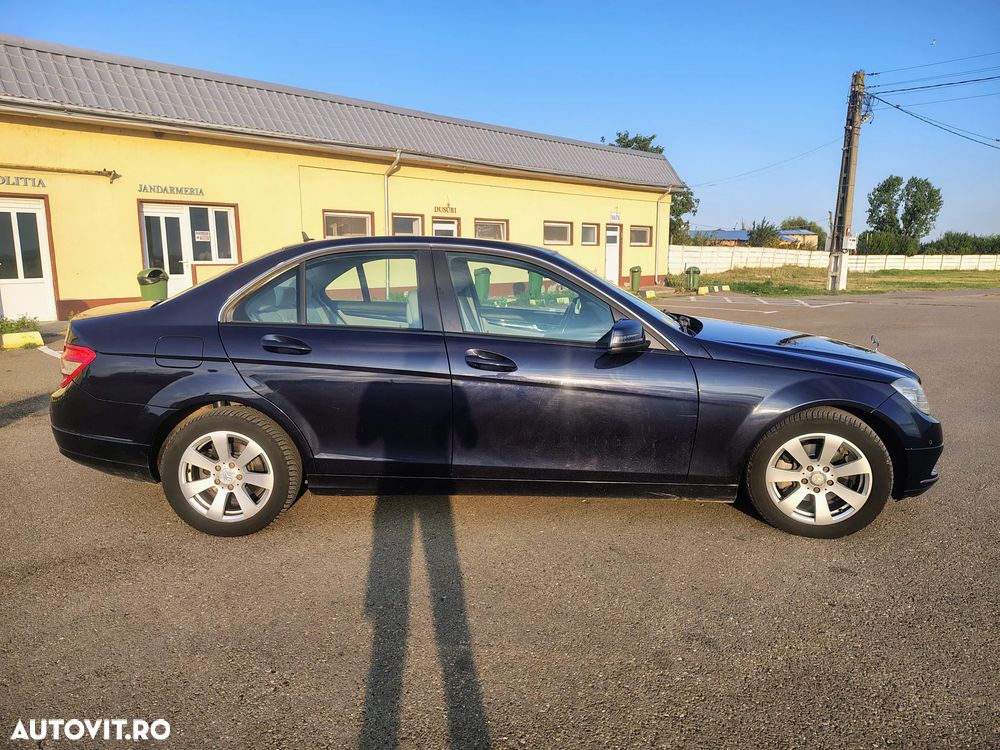Mercedes-Benz C 200 CDI - 8
