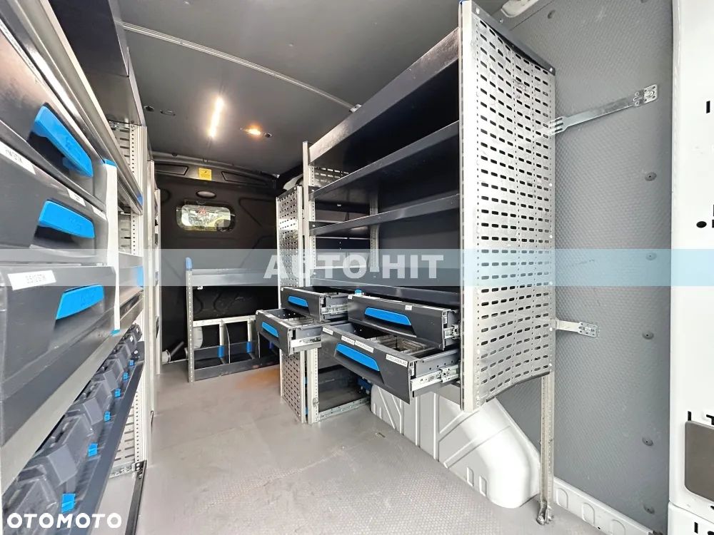 Ford Transit - 17