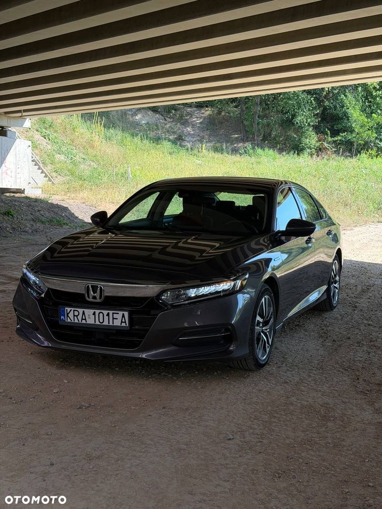 Honda Accord - 2