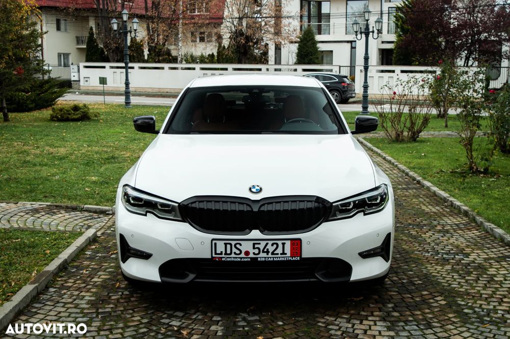 BMW Seria 3 318d Sport Line - 21