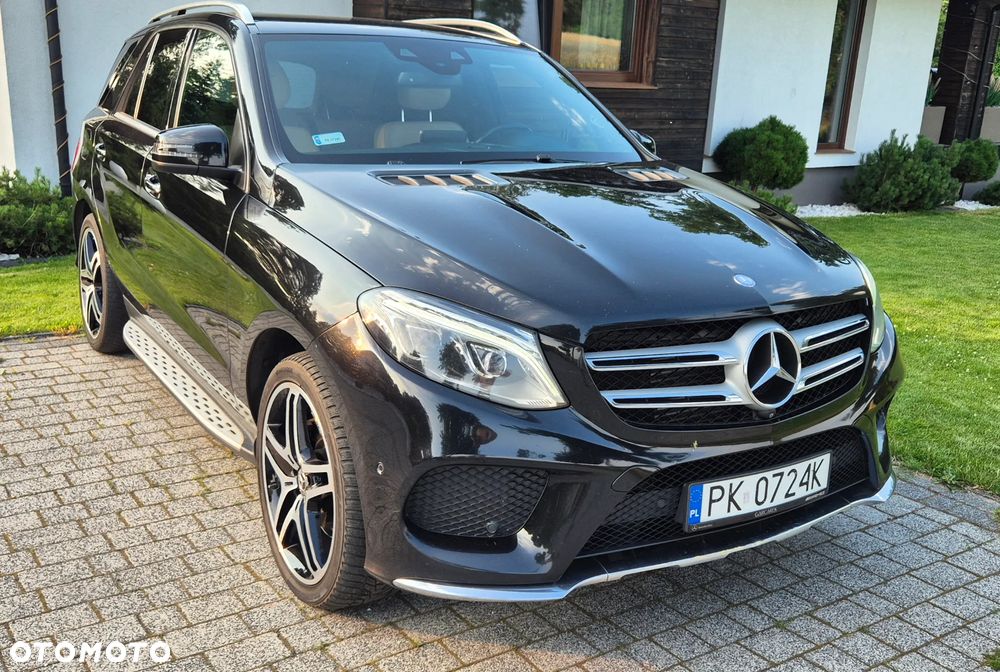Mercedes-Benz GLE - 1
