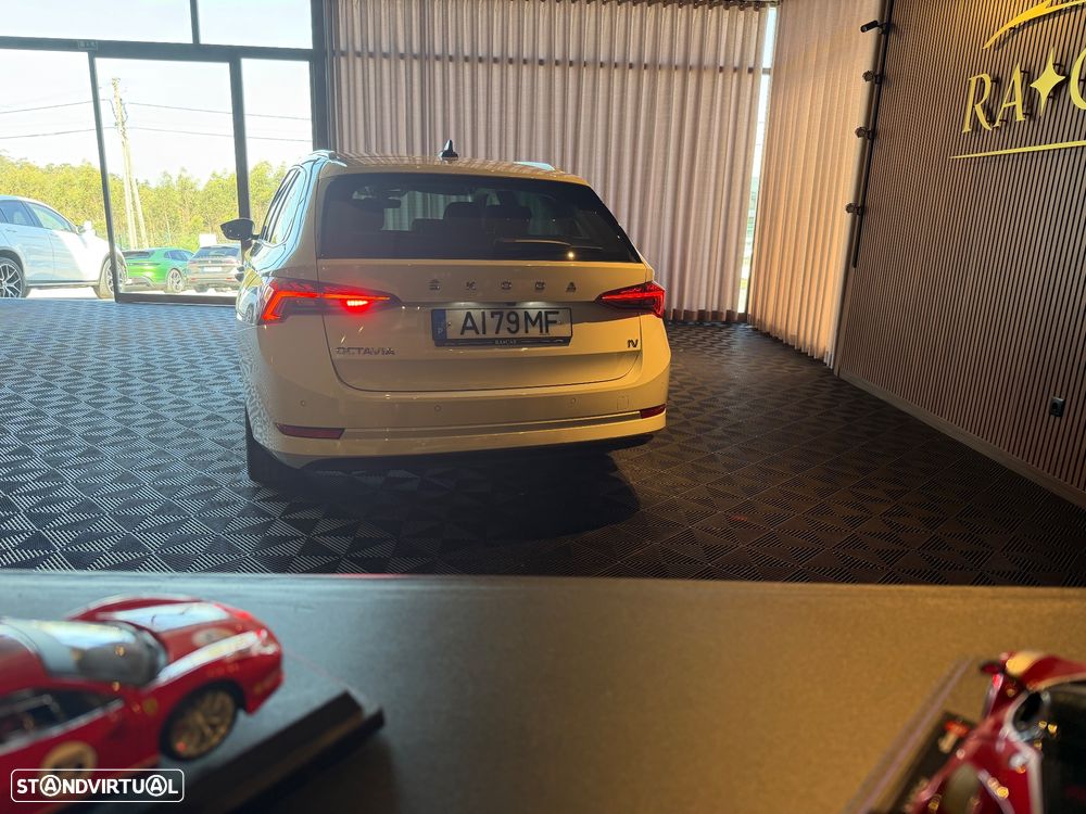 Skoda Octavia Break 1.4 TSI DSG Sportline - 5