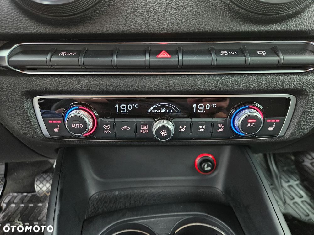 Audi A3 Sportback 1.4 TFSI Ambiente - 16