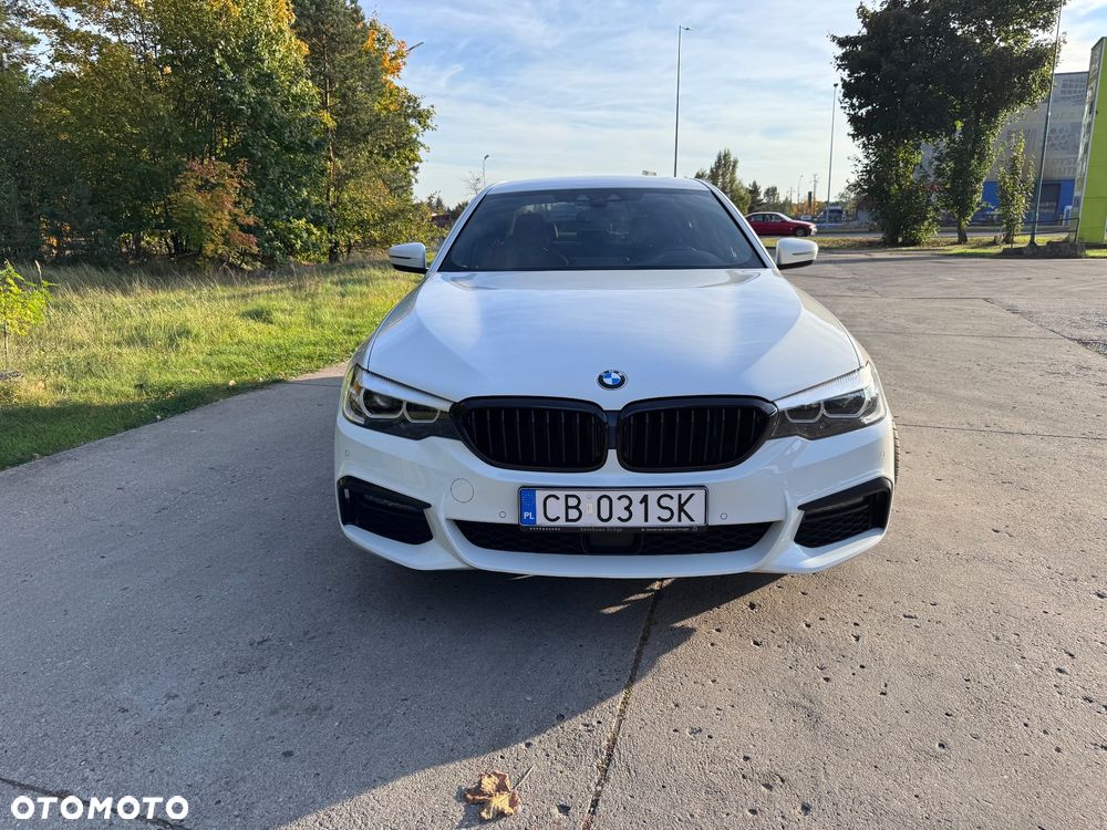 BMW Seria 5 530i M Sport Edition - 4