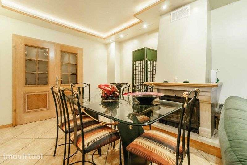 Apartamento T4 DUPLEX - Grande imagem: 2/6