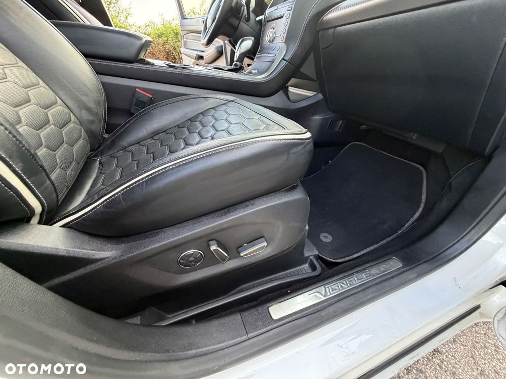 Ford S-Max 2.0 EcoBoost Vignale - 25