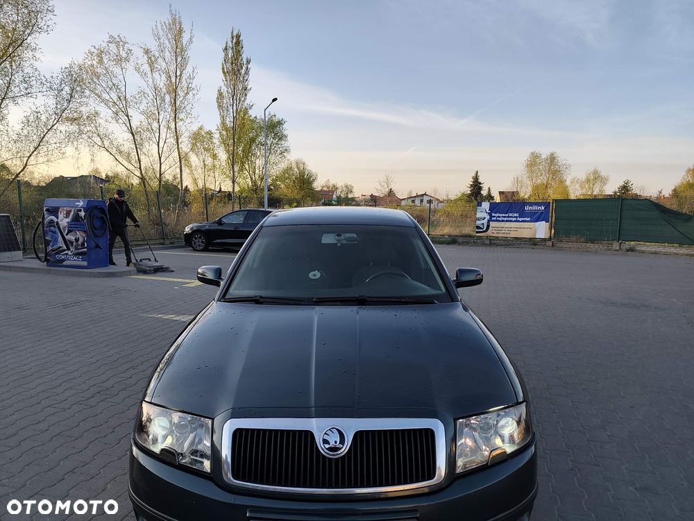 Skoda Superb 1,9 TDI - 26