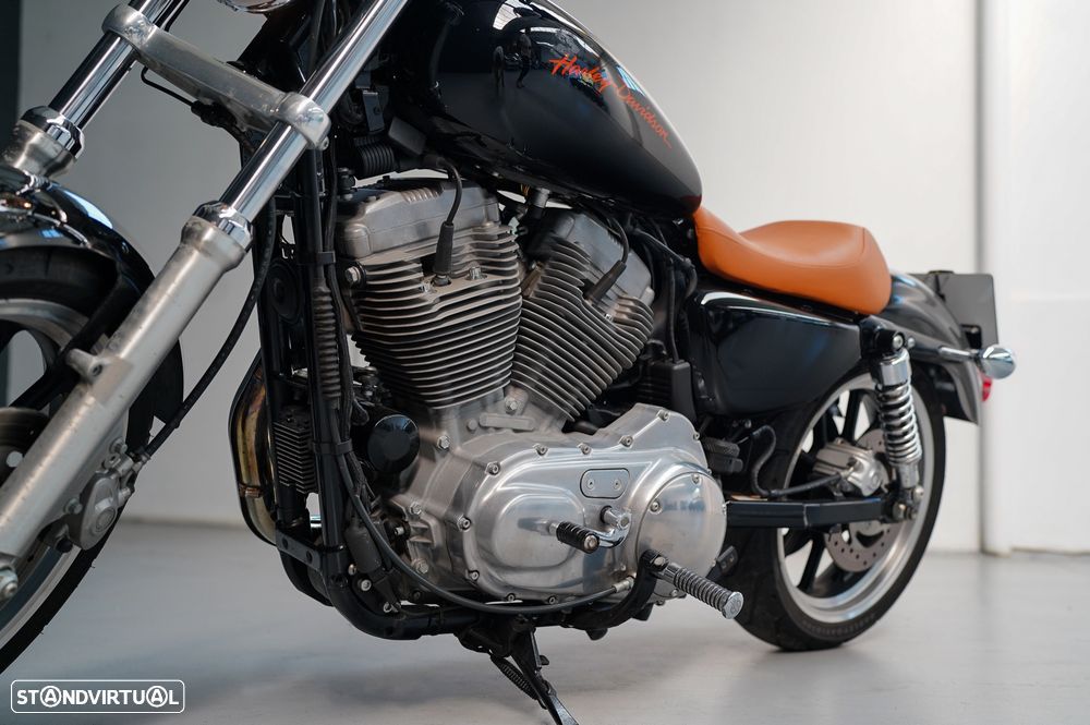 Harley-Davidson 883 SuperLow - 13