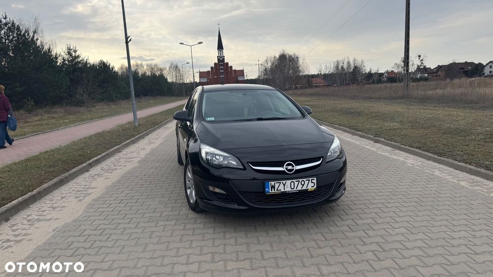 Opel Astra 1.4 T Executive EU6 - 3